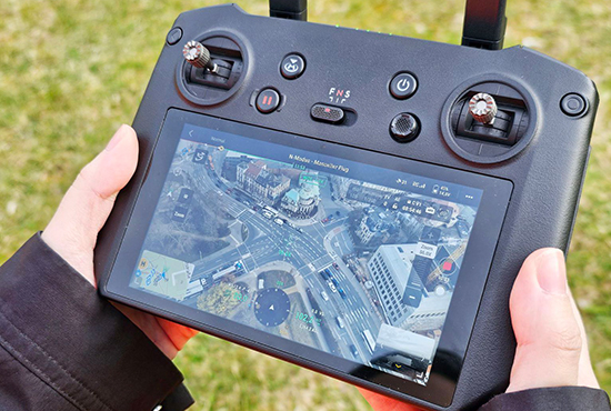 HSW Drohne Verkehr 2 550