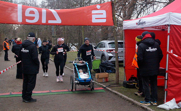 Adventslauf Zwickau mit Familien