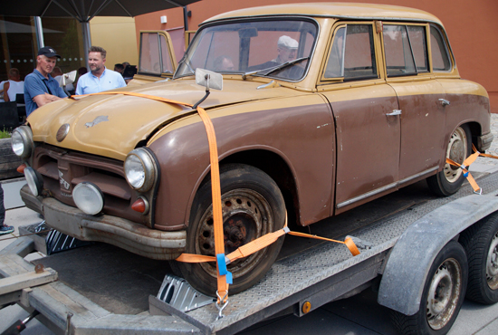 P70 auf Transporthänger