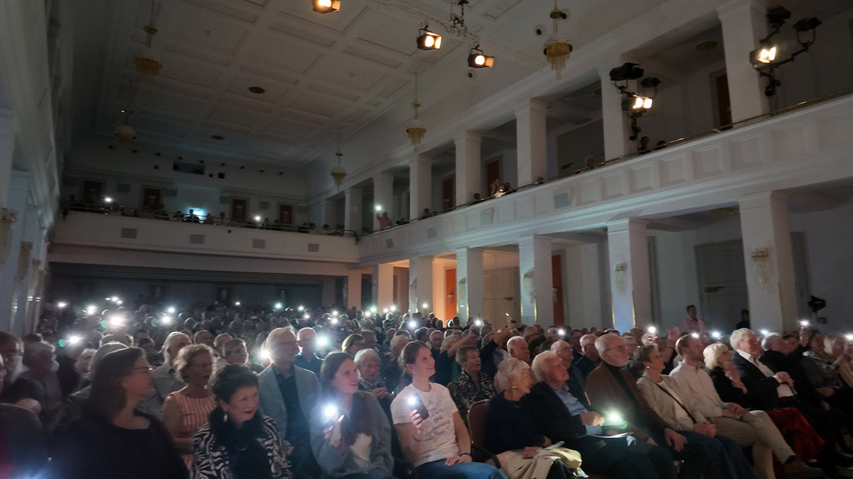 Stimmung im Kaiserbadsaal