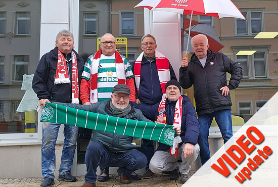 Die Haldenjungs vorm "Herz As"